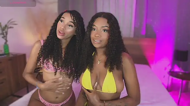 Snapshot of Isaa_Coleman_ chatting on 12/13/25, 09:09 Isaa Coleman online show from 12/13/25, 09:09