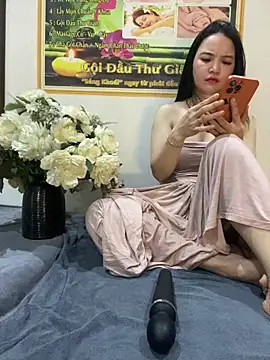 Snapshot of LiLi-Kirix99 chatting on 05/29/26, 07:45 LiLi-Kirix99 online show from 05/29/26, 07:45