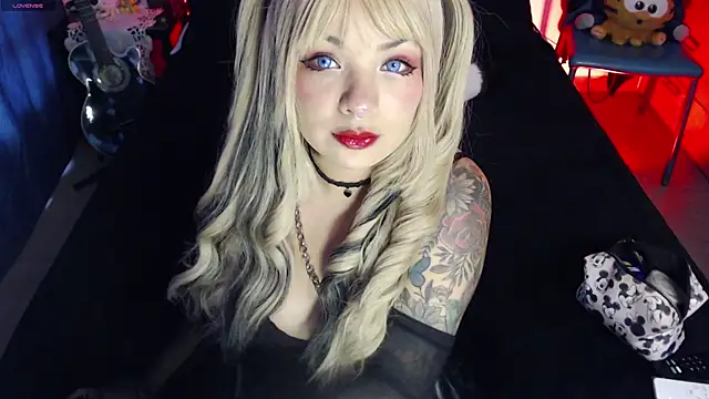 Snapshot of Theprojectsaraa chatting on 02/27/25, 02:54 Theprojectsaraa online show from 02/27/25, 02:54