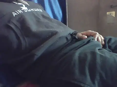 hot to handel online show from 12/23/25, 05:05