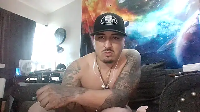 Snapshot of Antoniothedon chatting on 07/04/26, 12:39 Antoniothedon online show from 07/04/26, 12:39