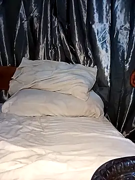 sexxylucia online show from 09/17/25, 06:09