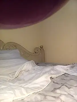 sexxylucia online show from 09/21/25, 12:45