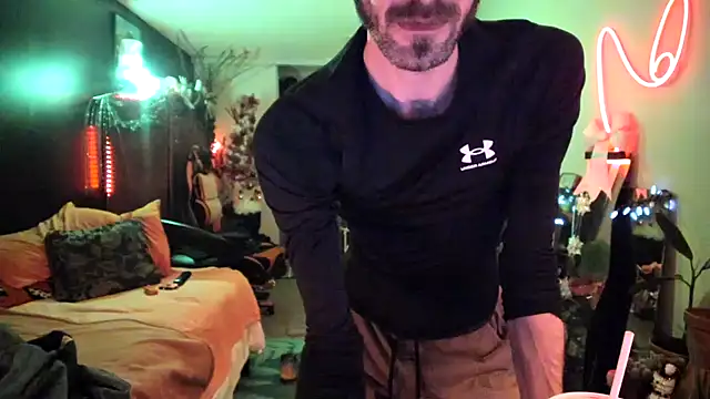 leatherz69 online show from 12/03/24, 05:09