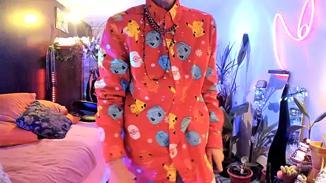 leatherz69 online show from 12/25/24, 12:37