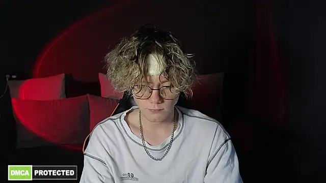 Keytaro online show from 04/09/26, 04:12