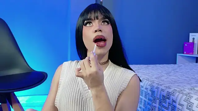 LucyGiraldo online show from 09/08/25, 10:42