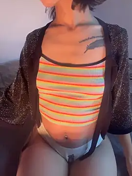 Snapshot of Beautiful_arab chatting on 12/22/25, 03:14 Beautiful arab online show from 12/22/25, 03:14