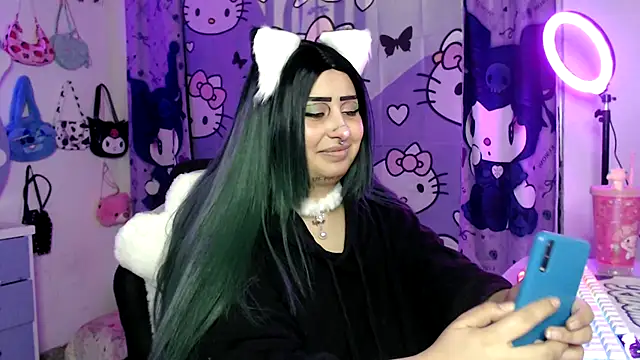 lussyevans24 online show from 10/25/25, 04:53