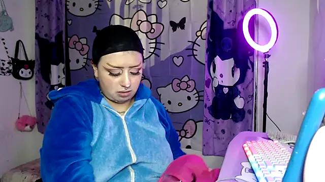 lussyevans24 online show from 11/13/25, 05:06