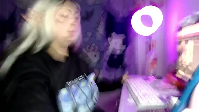 lussyevans24 online show from 01/14/26, 12:27