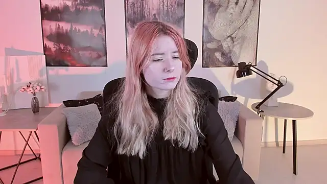 LexiWenford online show from 12/11/24, 06:36