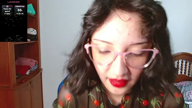 alexaa08 online show from 10/21/25, 01:56