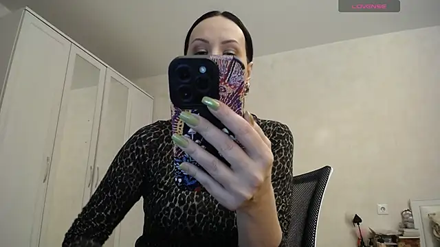 Devil Goddess online show from 02/28/26, 04:19