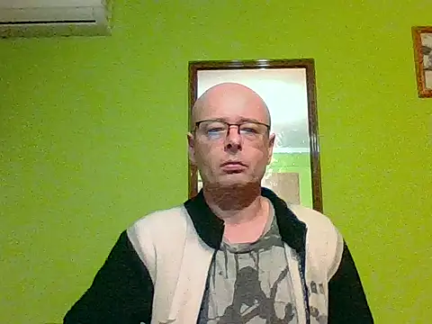 Tiger202441 online show from 02/18/26, 06:48