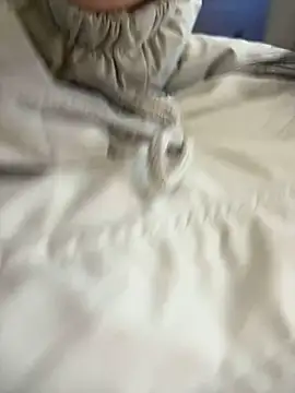 Snapshot of Asia-Melody chatting on 02/17/25, 06:42 Asia-Melody online show from 02/17/25, 06:42