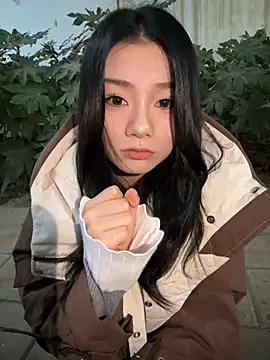 Snapshot of Asia-Melody chatting on 02/22/25, 10:07 Asia-Melody online show from 02/22/25, 10:07