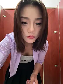 Snapshot of Asia-Melody chatting on 10/02/25, 04:19 Asia-Melody online show from 10/02/25, 04:19