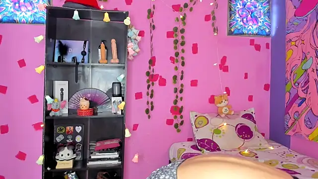 kittyzenn online show from 03/10/25, 05:39