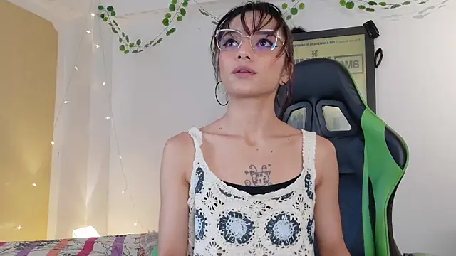 kittyzenn online show from 04/07/26, 02:17