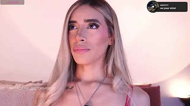 StormiRusso online show from 04/15/26, 01:23