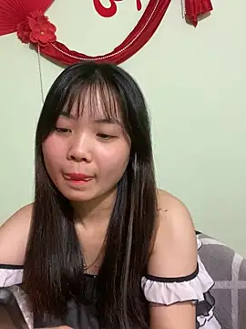 Maeve2k5 online show from 02/19/25, 04:11