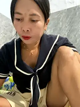 Linaannn online show from 01/13/26, 12:21