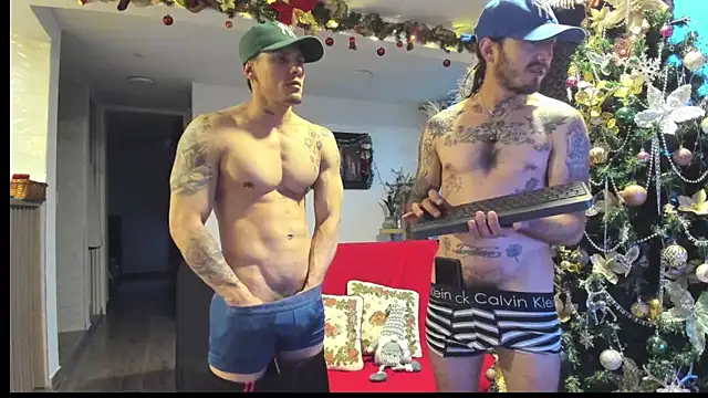 MARCELOANDLUCIAN online show from 12/01/25, 10:48