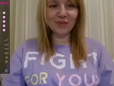 urbadkitty online show from 12/30/24, 12:20
