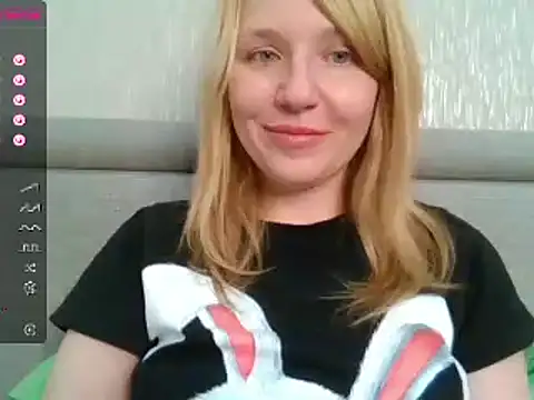 urbadkitty online show from 02/20/25, 10:27