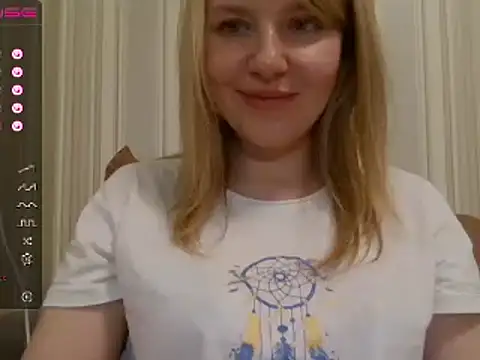urbadkitty online show from 03/07/25, 04:33