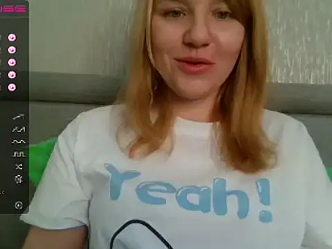 urbadkitty online show from 03/16/25, 07:15