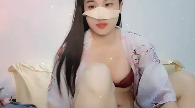 Snapshot of _MianMi_96 chatting on 02/10/25, 12:30  MianMi 96 online show from 02/10/25, 12:30