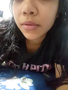 ariannazinha online show from 11/05/25, 12:21