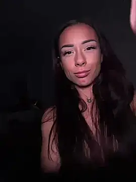 cara mella online show from 12/08/24, 08:04