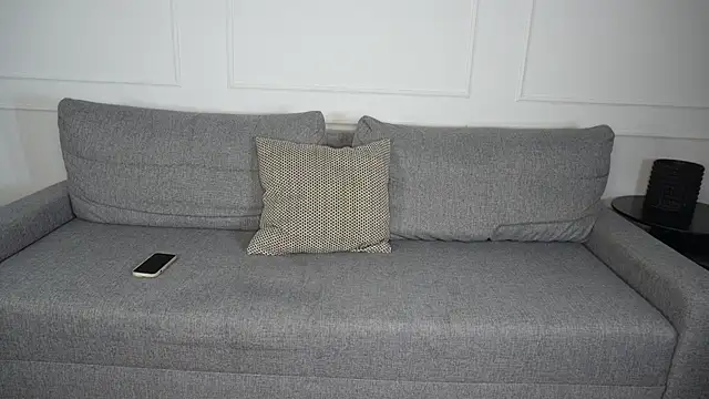 cara mella online show from 12/09/24, 09:16