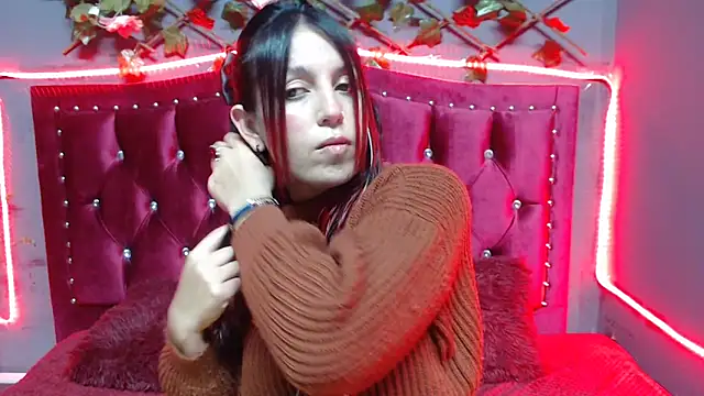 Melani cute02 online show from 02/07/25, 11:34