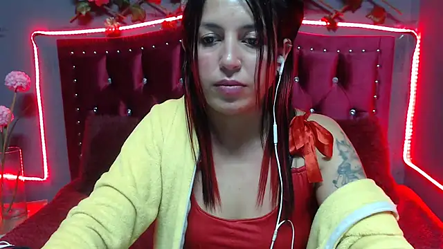 Melani cute02 online show from 02/13/25, 01:29