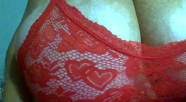 Snapshot of RoxiRedXXX chatting on 09/24/25, 08:56 RoxiRedXXX online show from 09/24/25, 08:56