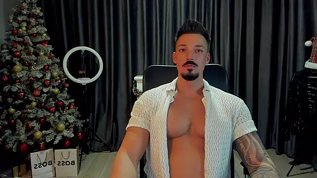 Snapshot of HaydenSpearss chatting on 12/15/25, 03:27 HaydenSpearss online show from 12/15/25, 03:27