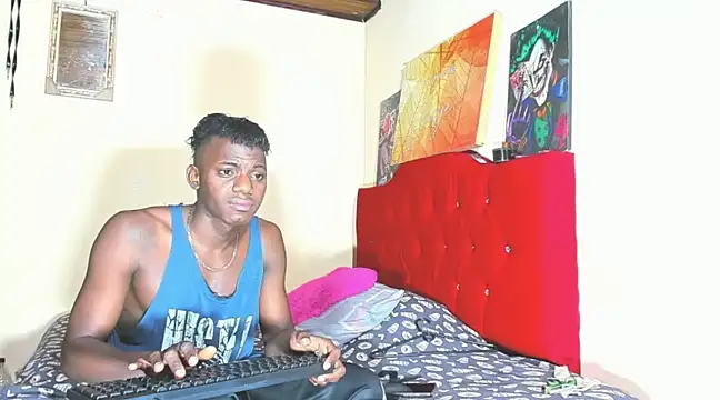 Snapshot of blackWhite_hot chatting on 02/10/25, 09:36 blackWhite hot online show from 02/10/25, 09:36