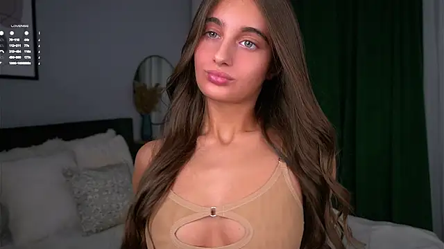 Snapshot of PiquingOgalala chatting on 11/25/25, 01:05 PiquingOgalala online show from 11/25/25, 01:05