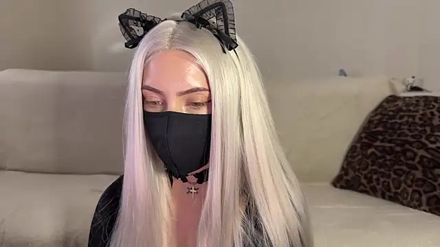 michiko  online show from 03/26/26, 12:11