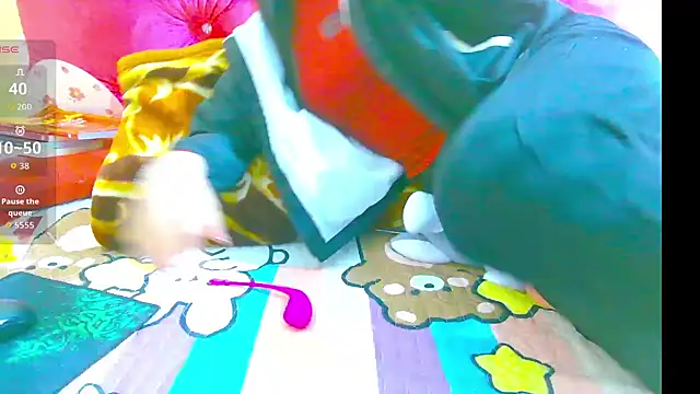 Snapshot of Love_making chatting on 11/20/25, 04:12 Love making online show from 11/20/25, 04:12