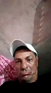 Snapshot of simulador69 chatting on 12/15/24, 11:55 simulador69 online show from 12/15/24, 11:55