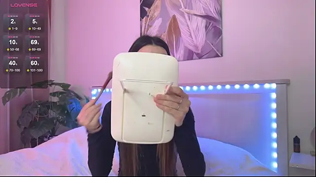 Veronica leal online show from 12/16/25, 11:15