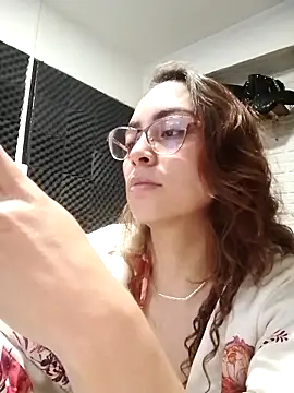 Snapshot of rossmexicana_x chatting on 11/07/25, 11:16 rossmexicana x online show from 11/07/25, 11:16