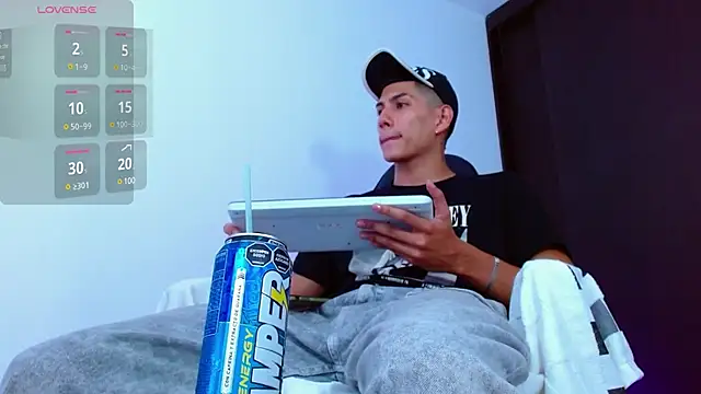 Valerio 20 online show from 03/10/25, 08:01