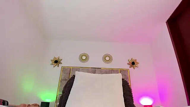 charylove11 online show from 01/31/25, 03:30