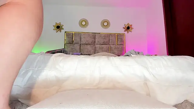 charylove11 online show from 02/15/25, 07:27